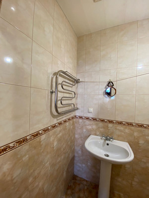 Продам трехкомнатную (3-комн.) квартиру, Мечиева ул, 163, Нальчик г