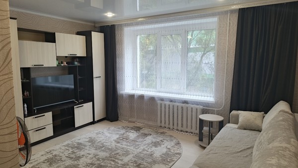 Продам однокомнатную (1-комн.) квартиру, Уральская ул, 100А, Брянск г