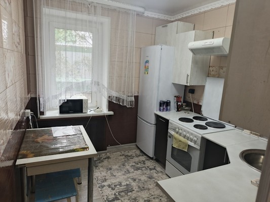 Продам однокомнатную (1-комн.) квартиру, Уральская ул, 100А, Брянск г
