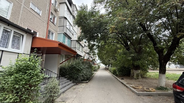 Продам трехкомнатную (3-комн.) квартиру, Калмыкова ул, 229, Нальчик г