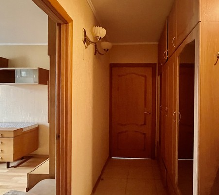 Продам двухкомнатную (2-комн.) квартиру, Железноводская ул, 35А, Санкт-Петербург г
