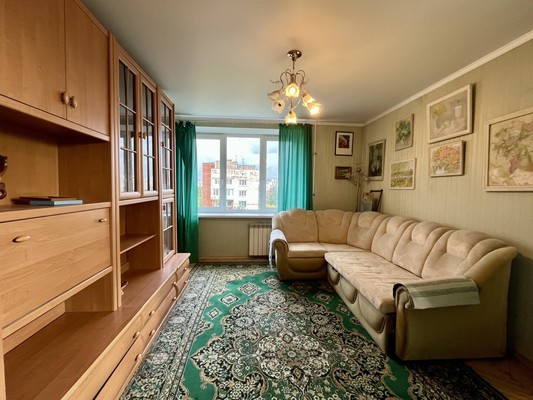 Продам двухкомнатную (2-комн.) квартиру, Железноводская ул, 35А, Санкт-Петербург г