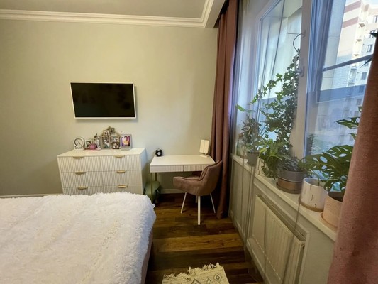 Продам трехкомнатную (3-комн.) квартиру, Завидная ул, 6, Видное г