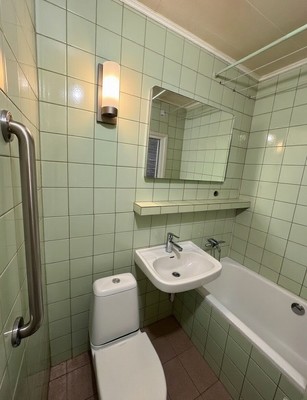 Продам двухкомнатную (2-комн.) квартиру, Удальцова ул, 57, Москва г