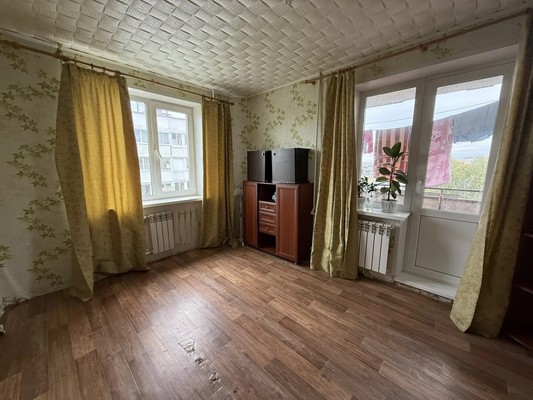 Продам двухкомнатную (2-комн.) квартиру, Тимакова ул, 22к1, Рязань г