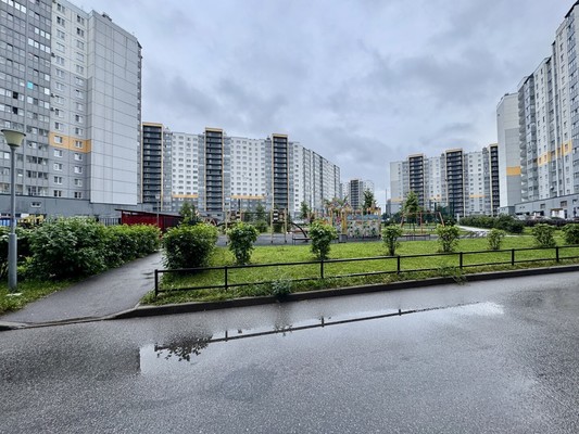 Продам однокомнатную (1-комн.) квартиру, Современников ул, 11/6к2, Новогорелово п