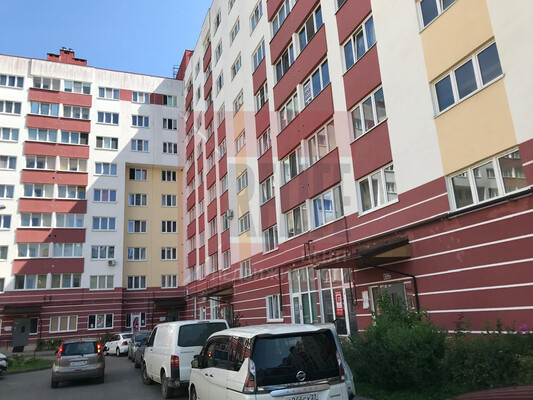 Продам коммерческое помещение 64,7 м2, 11-й (ПГК Лада тер) ряд, Калининград г