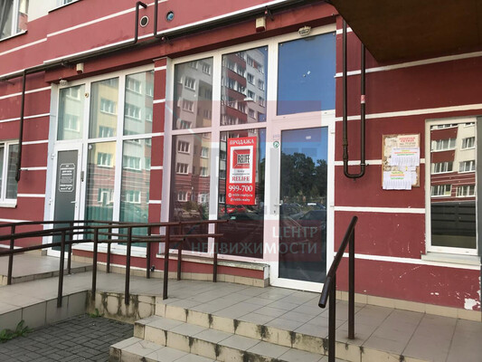 Продам коммерческое помещение 64,7 м2, 11-й (ПГК Лада тер) ряд, Калининград г