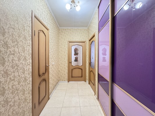 Продам однокомнатную (1-комн.) квартиру, Спортивная (Западный мкр.) ул, 2, Октябрьский рп