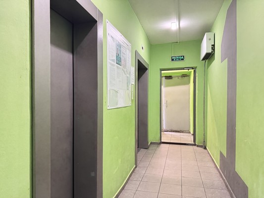 Продам однокомнатную (1-комн.) квартиру, Спортивная (Западный мкр.) ул, 2, Октябрьский рп
