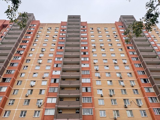 Продам однокомнатную (1-комн.) квартиру, Спортивная (Западный мкр.) ул, 2, Октябрьский рп