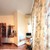 Продам трехкомнатную (3-комн.) квартиру, Покровский б-р, 4к17, Москва г
