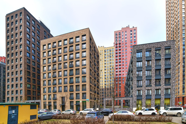 Продам трехкомнатную (3-комн.) квартиру, Донецкая ул, 34к1, Москва г