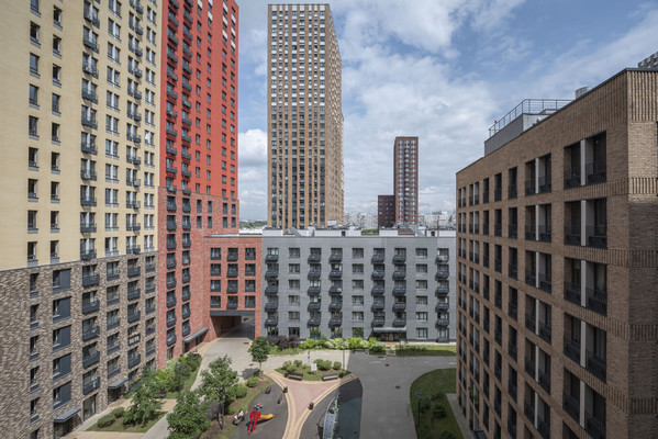 Продам трехкомнатную (3-комн.) квартиру, Донецкая ул, 34к1, Москва г