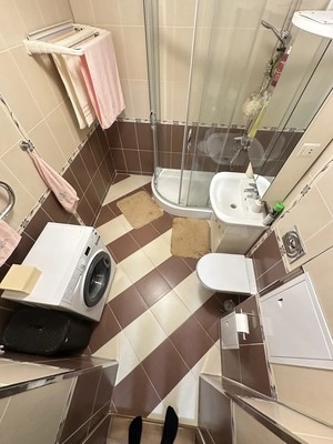 Продам трехкомнатную (3-комн.) квартиру, Гоголя ул, 42, Новосибирск г