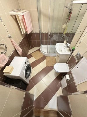 Продам трехкомнатную (3-комн.) квартиру, Гоголя ул, 42, Новосибирск г