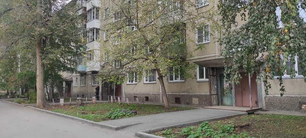 Продам однокомнатную (1-комн.) квартиру, Тихвинская ул, 6, Новосибирск г