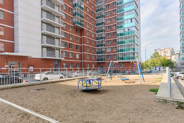 Продам трехкомнатную (3-комн.) квартиру, Крылова ул, 17, Пермь г