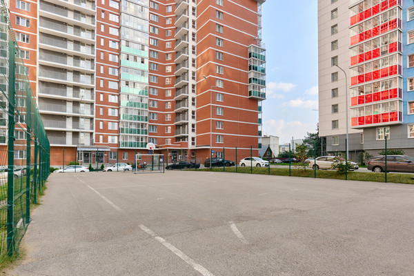 Продам трехкомнатную (3-комн.) квартиру, Крылова ул, 17, Пермь г