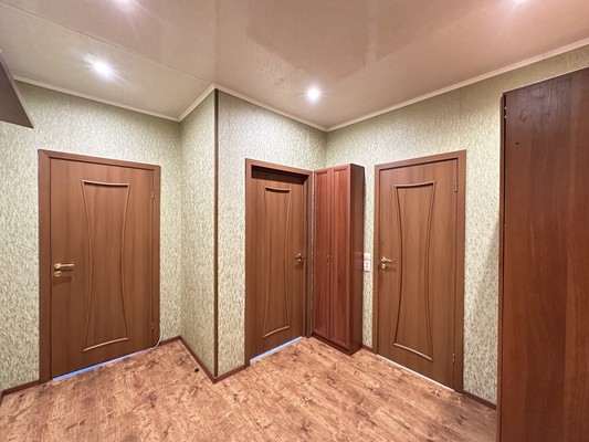 Продам однокомнатную (1-комн.) квартиру, Ветеранов пр-кт, 73а, Санкт-Петербург г
