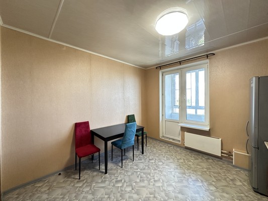 Продам однокомнатную (1-комн.) квартиру, Ветеранов пр-кт, 73а, Санкт-Петербург г