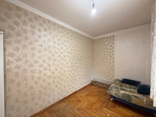 Продам однокомнатную (1-комн.) квартиру, Толстого ул, 188, Нальчик г