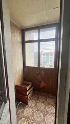 Продам двухкомнатную (2-комн.) квартиру, Аэрофлотская ул, 16, Симферополь г