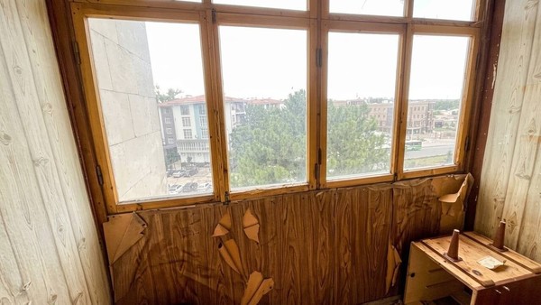 Продам двухкомнатную (2-комн.) квартиру, Аэрофлотская ул, 16, Симферополь г