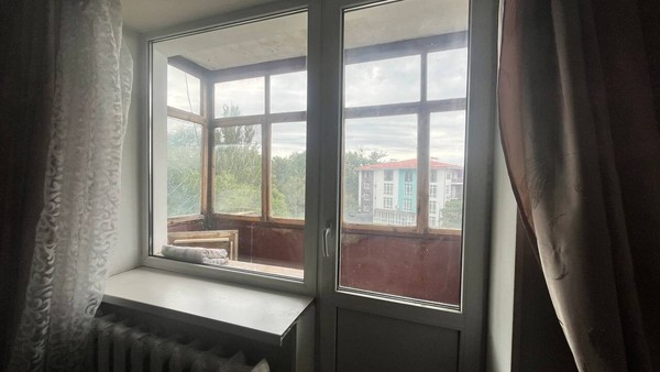 Продам двухкомнатную (2-комн.) квартиру, Аэрофлотская ул, 16, Симферополь г