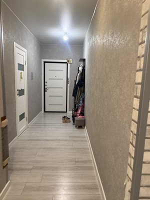 Продам двухкомнатную (2-комн.) квартиру, Авиаторов б-р, 3к1, Гатчина г