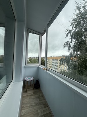 Продам двухкомнатную (2-комн.) квартиру, Авиаторов б-р, 3к1, Гатчина г