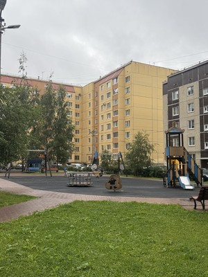 Продам двухкомнатную (2-комн.) квартиру, Авиаторов б-р, 3к1, Гатчина г