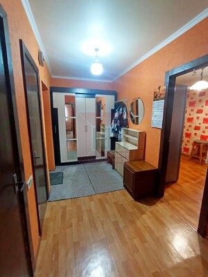 Продам двухкомнатную (2-комн.) квартиру, Мира ул, 8, Светлый г