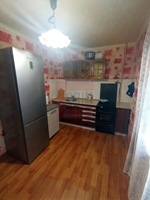 Продам двухкомнатную (2-комн.) квартиру, Мира ул, 8, Светлый г