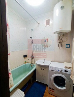 Продам двухкомнатную (2-комн.) квартиру, Мира ул, 8, Светлый г