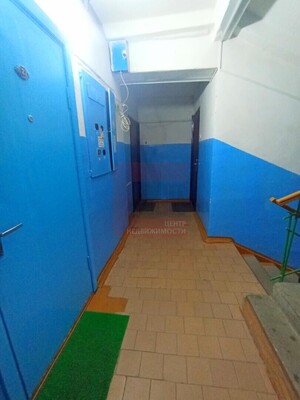 Продам двухкомнатную (2-комн.) квартиру, Мира ул, 8, Светлый г