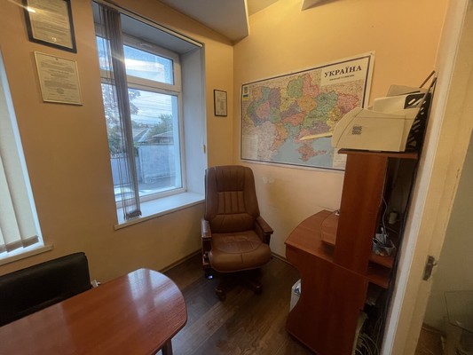 Продам двухкомнатную (2-комн.) квартиру, Толстого ул, 31, Симферополь г
