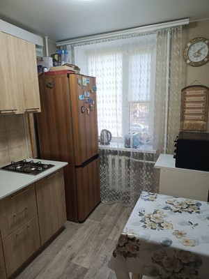 Продам однокомнатную (1-комн.) квартиру, 1 Конной Армии ул, 17, Симферополь г