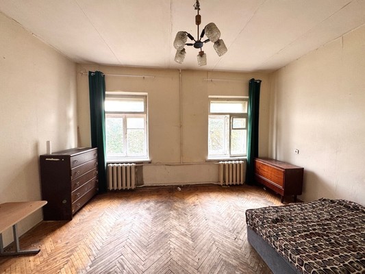 Продам многокомнатную квартиру, 1-я В.О. линия, 36, Санкт-Петербург г