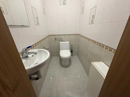 Продам трехкомнатную (3-комн.) квартиру, Мира ул, 51, Ханты-Мансийск г