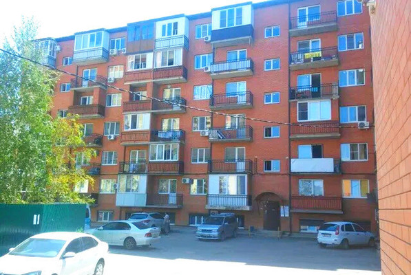 Продам однокомнатную (1-комн.) квартиру, Гаражный пер, 12к2, Краснодар г