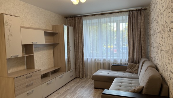 Продам двухкомнатную (2-комн.) квартиру, Гурьева ул, 2а, Раменское г