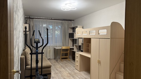 Продам двухкомнатную (2-комн.) квартиру, Гурьева ул, 2а, Раменское г