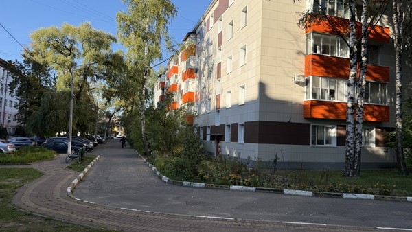 Продам двухкомнатную (2-комн.) квартиру, Гурьева ул, 2а, Раменское г