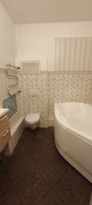 Продам трехкомнатную (3-комн.) квартиру, Северный пр-кт, 26к2, Санкт-Петербург г