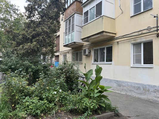 Продам однокомнатную (1-комн.) квартиру, Трудящихся ул, 2, Анапа г