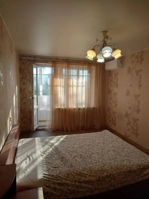 Продам однокомнатную (1-комн.) квартиру, Таганрогская ул, 116к1, Ростов-на-Дону г
