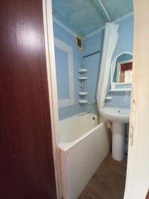 Продам однокомнатную (1-комн.) квартиру, Таганрогская ул, 116к1, Ростов-на-Дону г