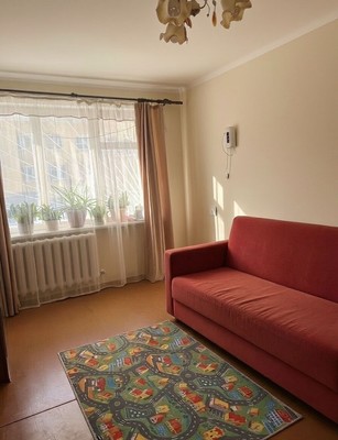 Продам трехкомнатную (3-комн.) квартиру, Таганрогская ул, 139/4, Ростов-на-Дону г