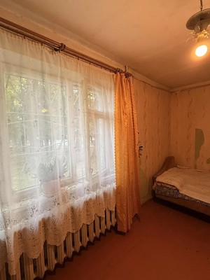 Продам трехкомнатную (3-комн.) квартиру, Таганрогская ул, 139/4, Ростов-на-Дону г
